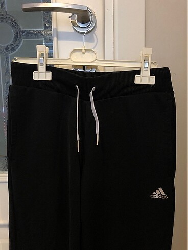 11-12 Yaş Beden Adidas siyah eşofman altı