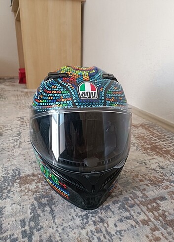 AGV K3 marka motorsiklet kaskı 