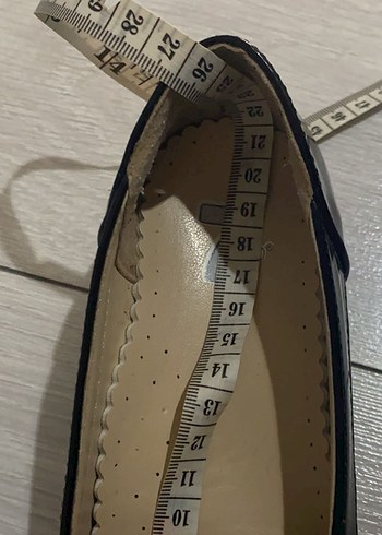 Kız Çocuk Siyah Bağcıklı Loafer Ayakkabı - Görsel 4