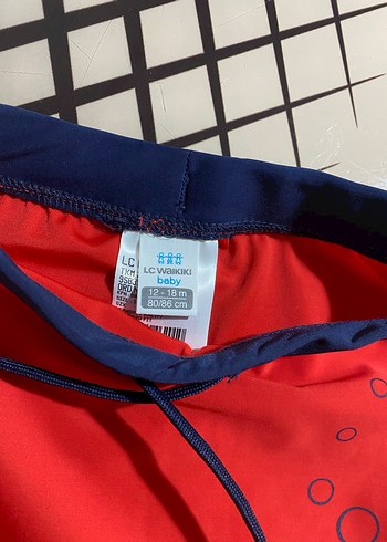 Erkek Çocuk Kırmızı Baskılı Mayo - Görsel 2