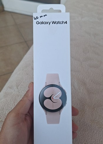 Bej Galaxy Watch4 Akıllı Saat 40 mm (Garantili)