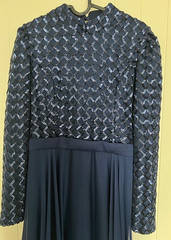 Lacivert Uzun Kollu Tesettür Abiye Elbise - Görsel 2