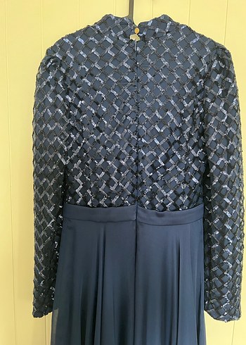 Lacivert Uzun Kollu Tesettür Abiye Elbise - Görsel 4