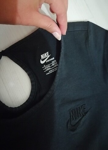 s Beden Nike sportswear tişört 