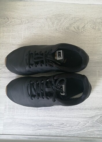 42 Beden siyah Renk Erkek Spor ayakkabı 42 numara 