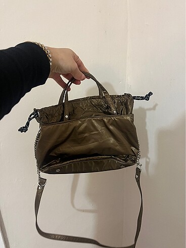 Zara çanta