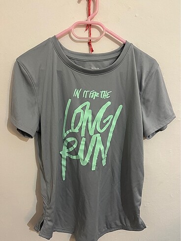 Under armour t-shirt