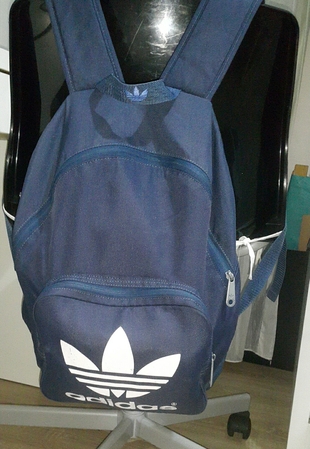 Adidas sırt cantasi