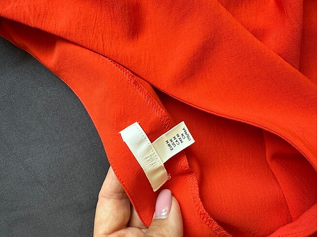 m Beden H&M tek omuz elbise