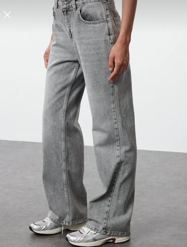 Gri Düğmeli Regular Fit Kadın Jean - Görsel 4