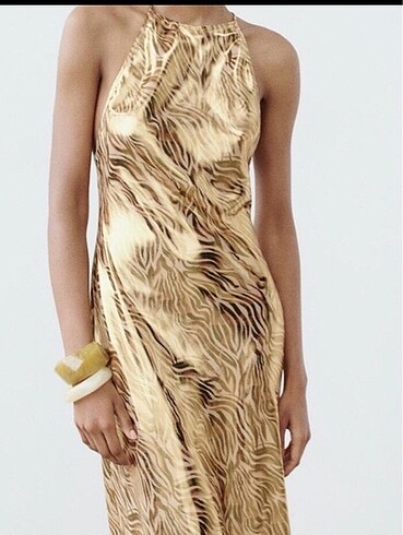 Zara sold out elbise saten