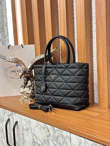 Prada omuz ÇANTASI BİRİNCİ KALİTE