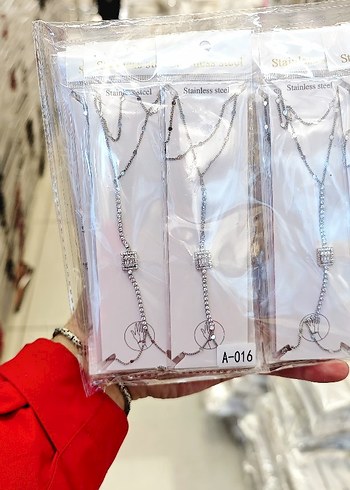 Altın Renk Zincir Detaylı Kadın El Zinciri - Görsel 3