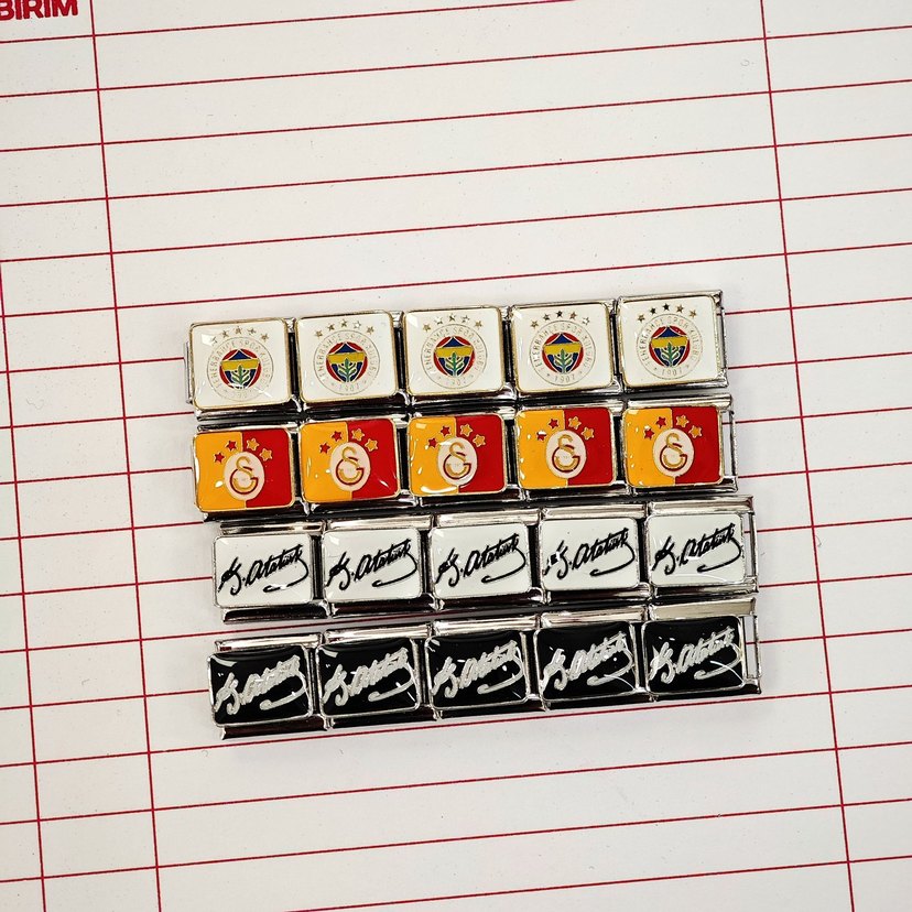 Renkli Nakışlı Boncuklu Kadın Charmları - Görsel 2