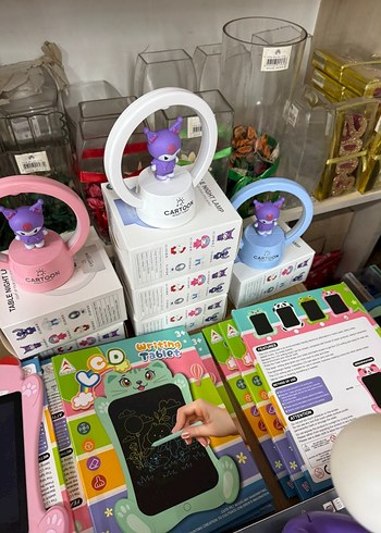 Renkli Karakter Masa Lambaları - Görsel 9