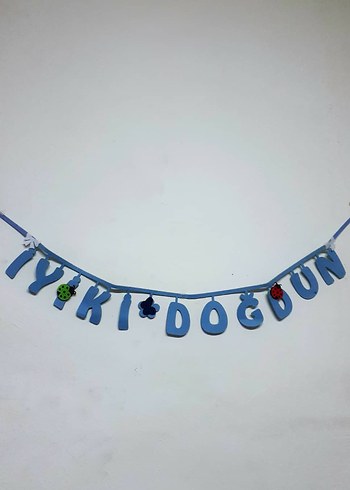 Kırmızı Parti Yazı Süsü İyi Ki Varsın - Görsel 2