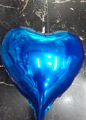 Altın Renk Kalp Şeklinde Folyo Balon - Görsel 4