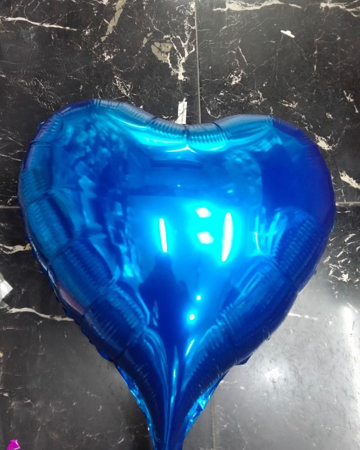 Altın Renk Kalp Şeklinde Folyo Balon - Görsel 4