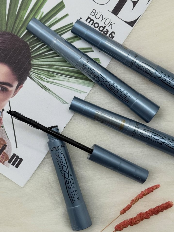 Chanel Siyah Maskara - Yoğun ve Koyu Renk - Görsel 2