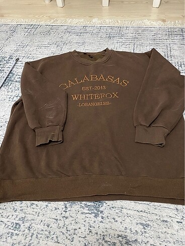 Sweatshirt