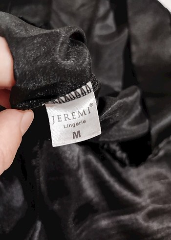 m Beden siyah Renk JEREMI