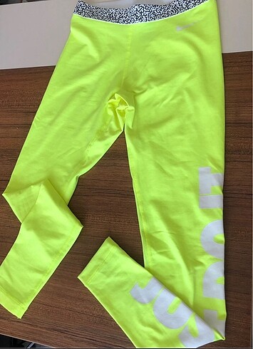 s Beden yeşil Renk Nike pro tayt
