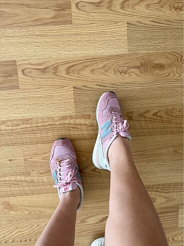 37 Beden pembe Renk New balance 996