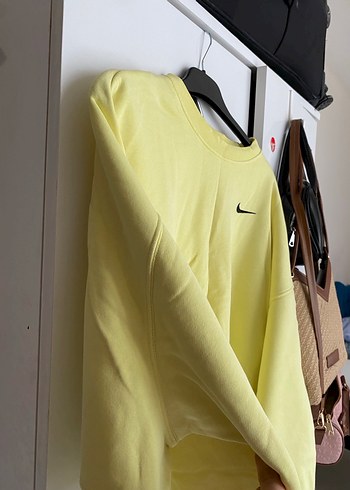 Nike Nike Sarı Oversize Sweatshirt