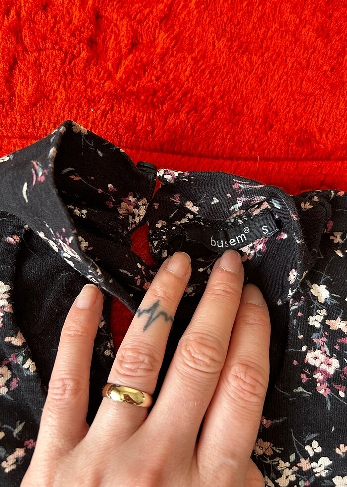 V yaka bluz - Görsel 2