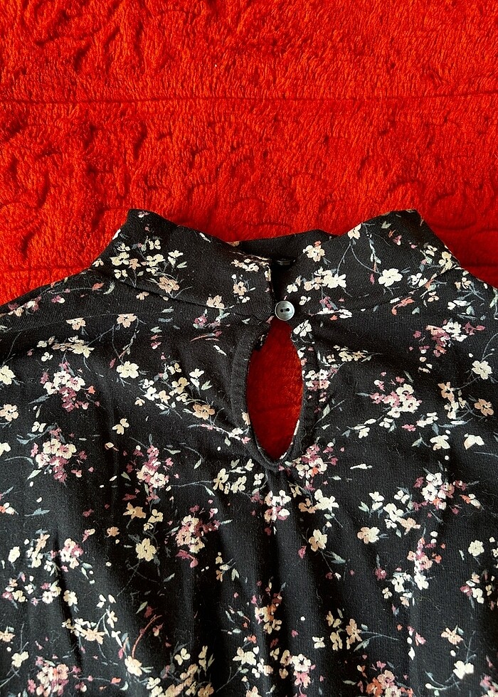 V yaka bluz - Görsel 3