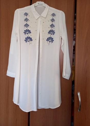 Nakışlı Beyaz Pamuklu Kadın Gömlek - Görsel 7