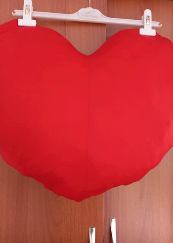 Kırmızı Kalp Şeklinde Yastık - Görsel 5