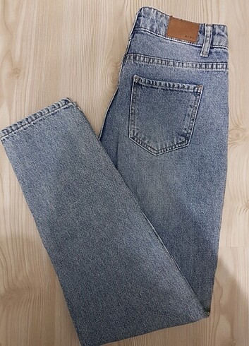 Aero mom jean 36 beden 