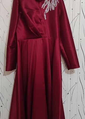 44 Beden bordo Renk Kırmızı Abiye 