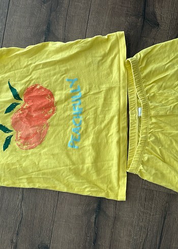 7 Yaş Beden Şortlu pijama takımı