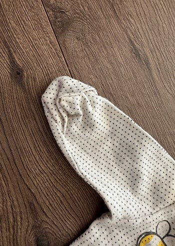 Uzun Kollu Bebek Body, Bal Arısı Desenli - Görsel 2