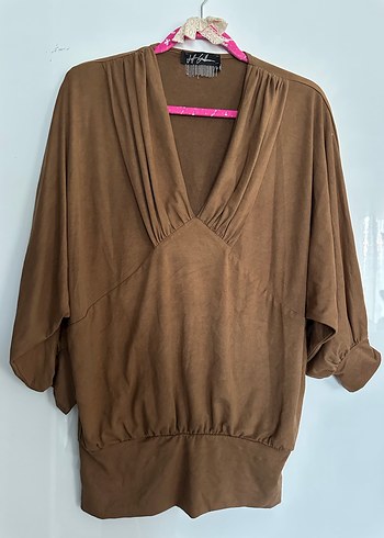 Halston Heritage 38