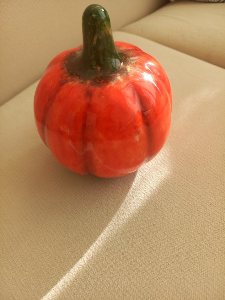 Renkli Turuncu elyapimi çini Kabak Figür - Görsel 3