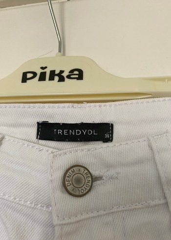 Trendyol & Milla Beyaz Normal Boy Kadın Kot Pantolon