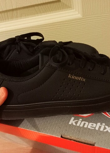 Kinetix Sıfır Spor Ayakkabı