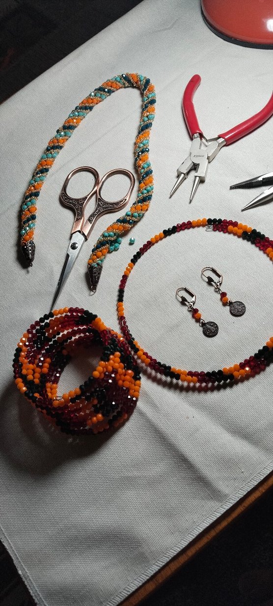 Renkli Boncuklu Bohem Bileklik - Görsel 2