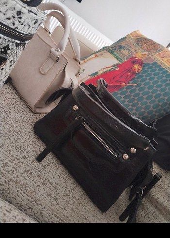 Siyah Yılan Desenli Deri Kadın Çanta - Görsel 2