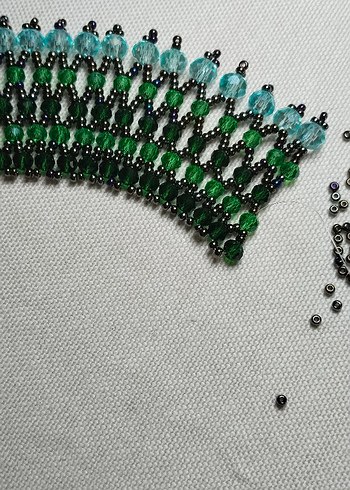 Uzun Çok Renkli Boncuklu Yılan Desenli Kadın Kolye,i  - Görsel 4