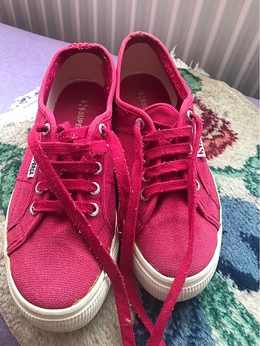 Superga kırmızı