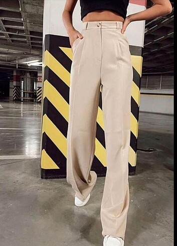 Zara model palazzo pantolon