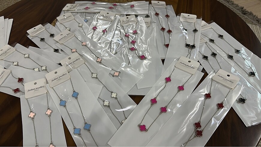 Beden VAN CLEEF KOLYELERİMİZ