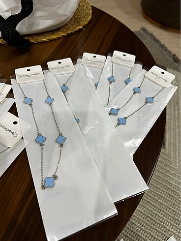 VAN CLEEF KOLYELERİMİZ
