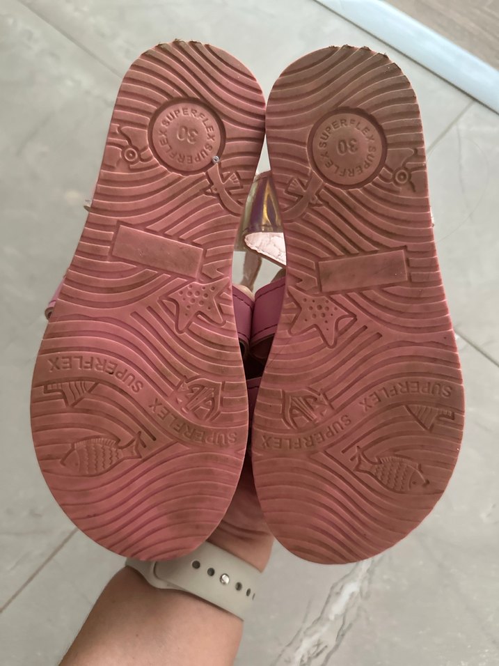 Kız Çocuk Pembe Çiçekli Tokalı Terlik - Görsel 5