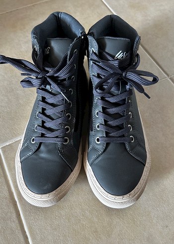 Gri kadın Spor Ayakkabı Bağcıkları - Görsel 4