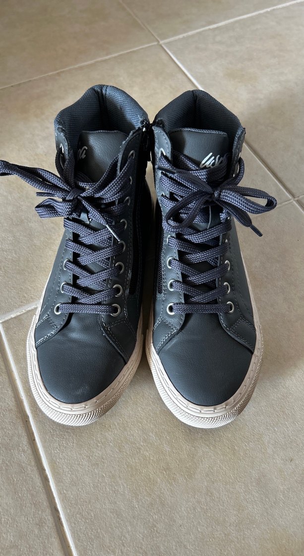 Gri kadın Spor Ayakkabı Bağcıkları - Görsel 4